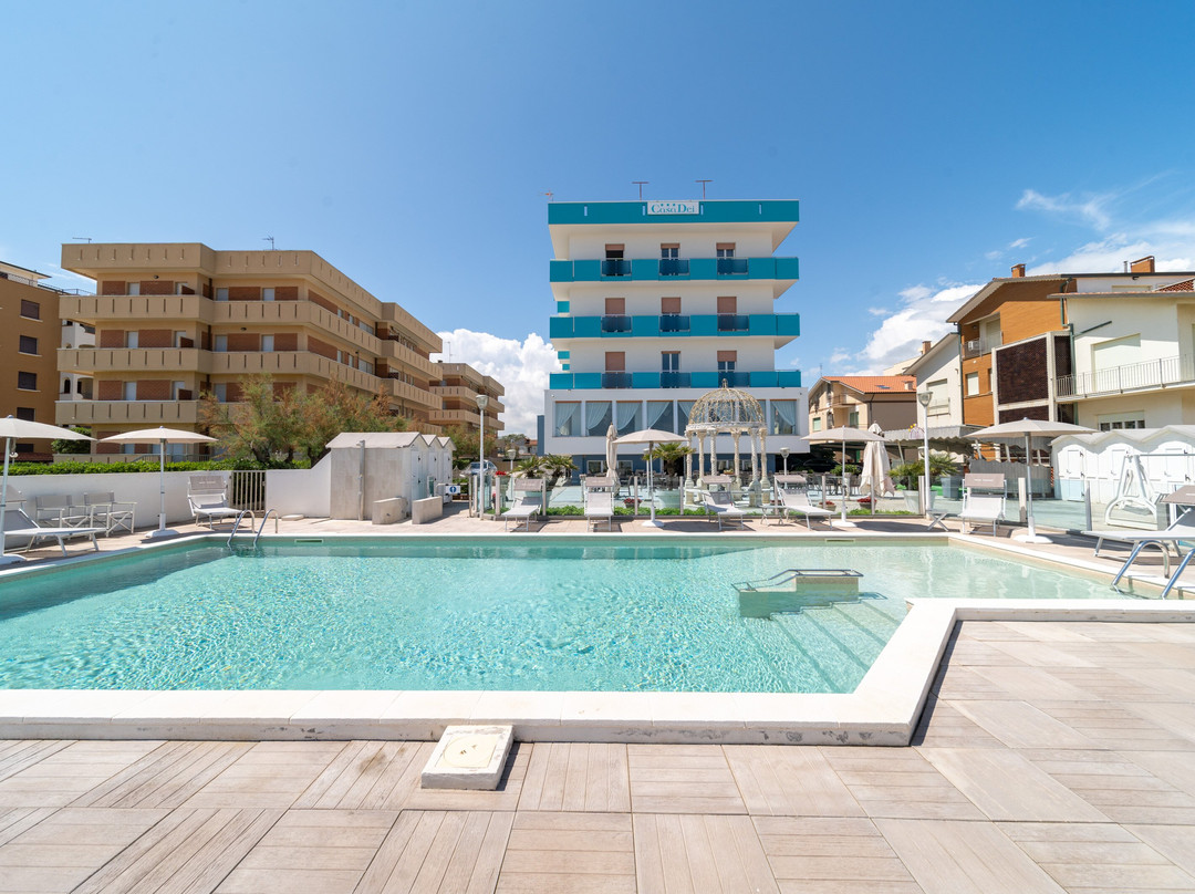 卡萨迪酒店主图