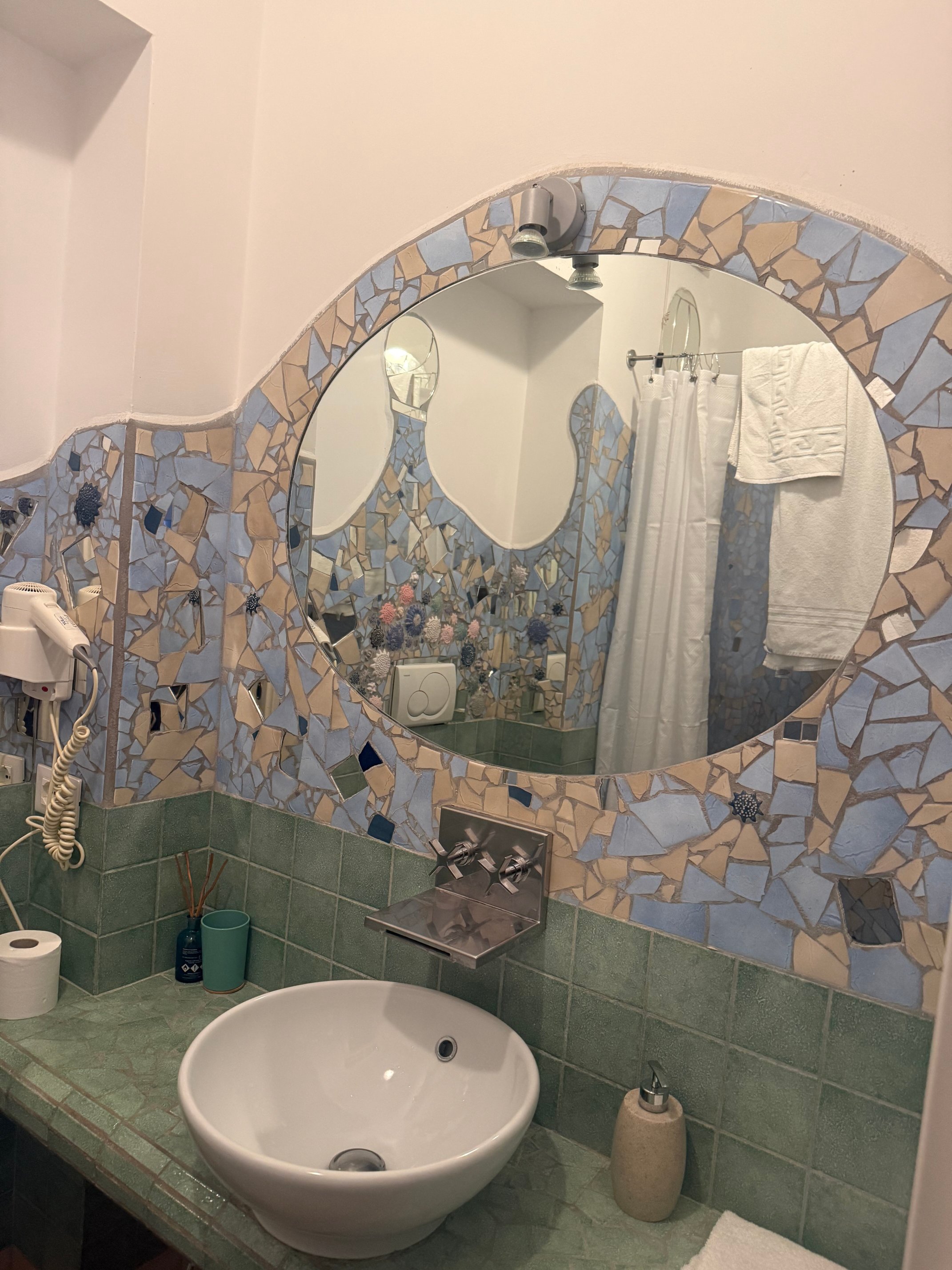 格里艺术家庭式酒店-官方