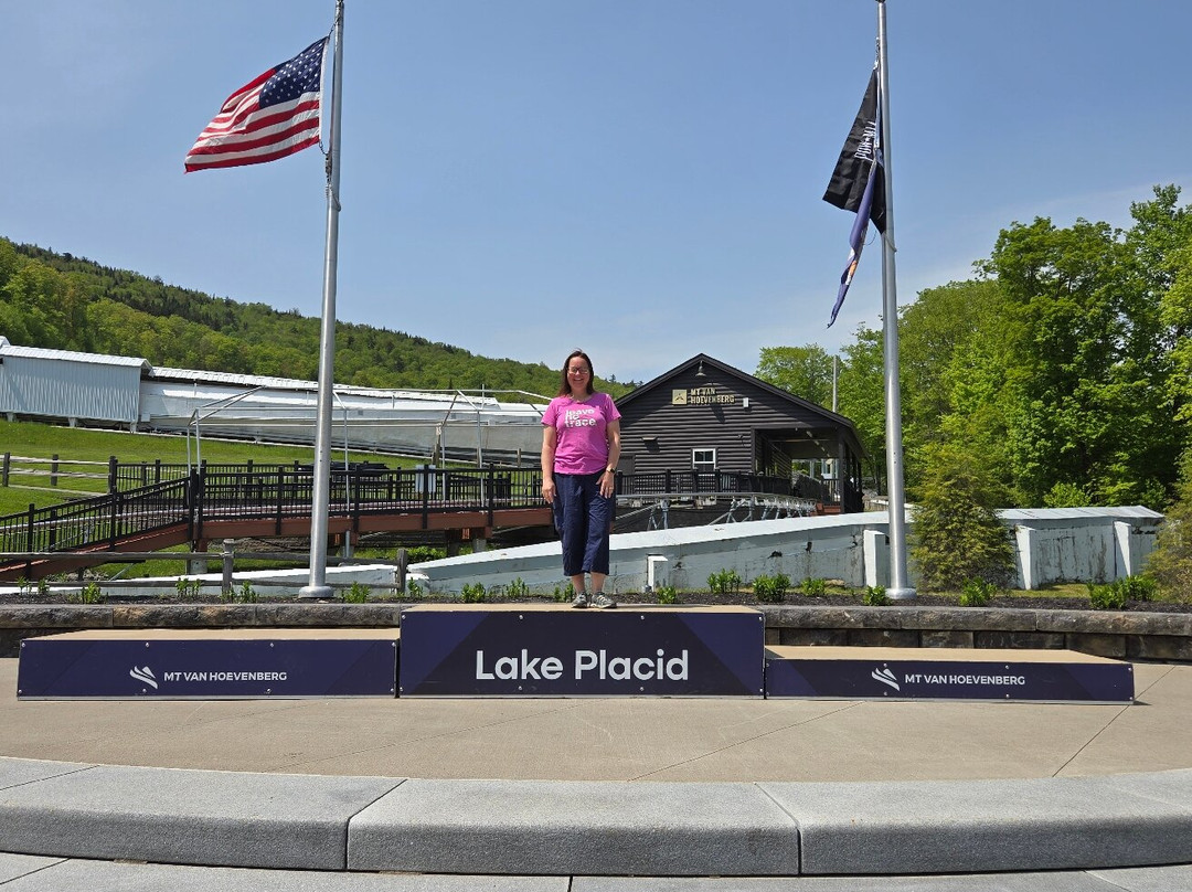 Mt Van Hoevenberg-普莱西德湖必去景点