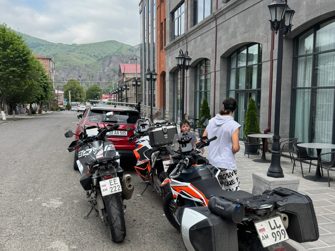 Bmg Hotel By Grigorians Group