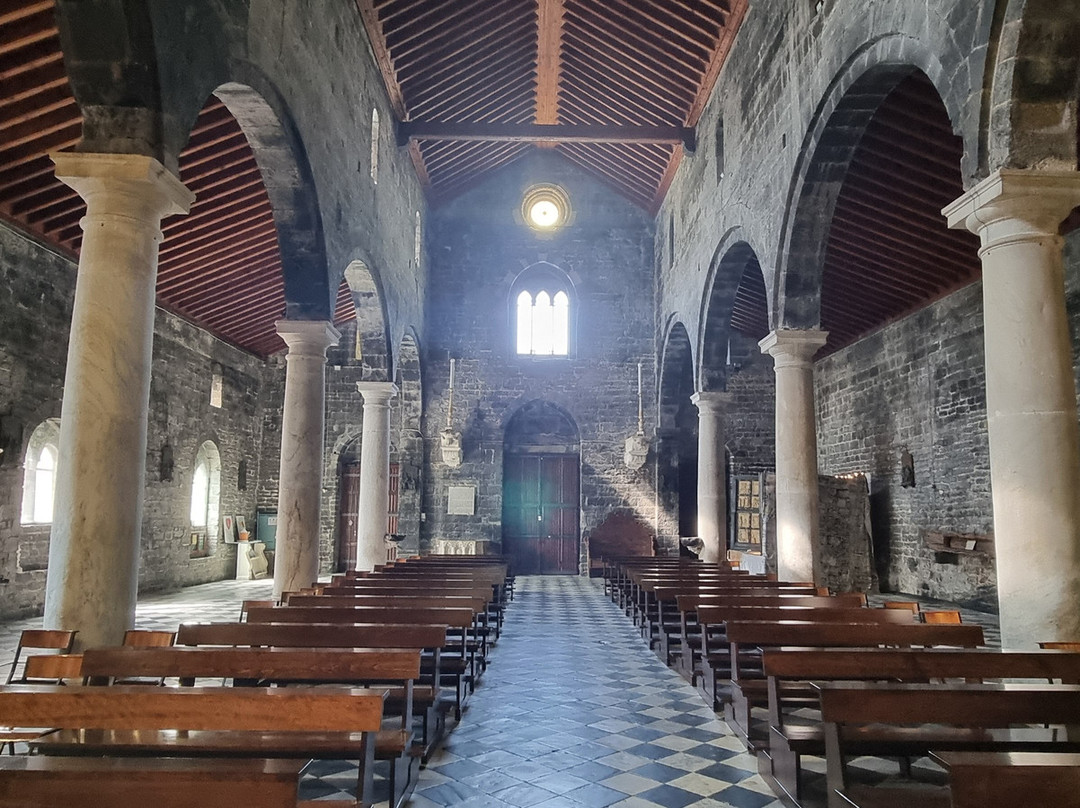 Santuario della Madonna Bianca - Chiesa di San Lorenzo-韦内雷港必去景点