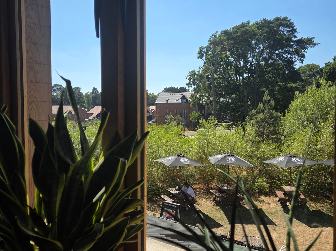 Travelodge Camberley Central主图