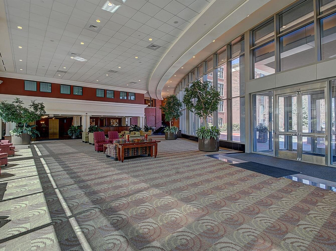 Southbridge Hotel & Conference Center