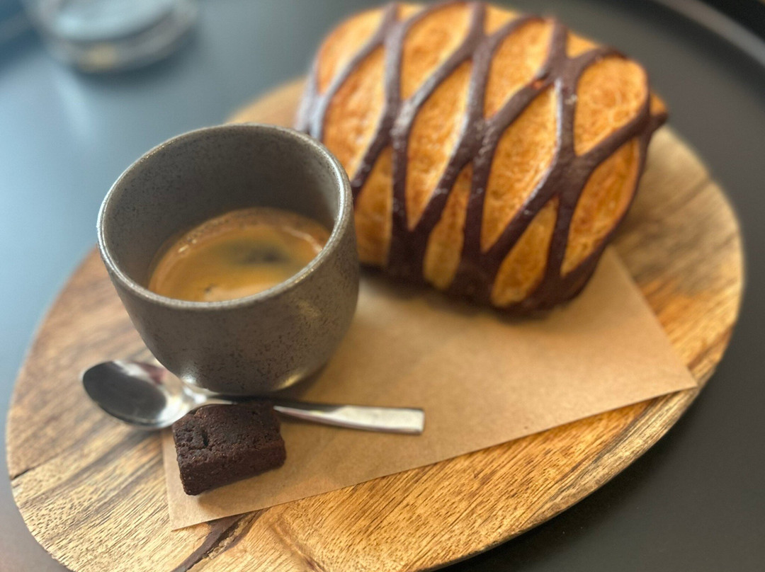 Coffee & Strangers Espresso Bar