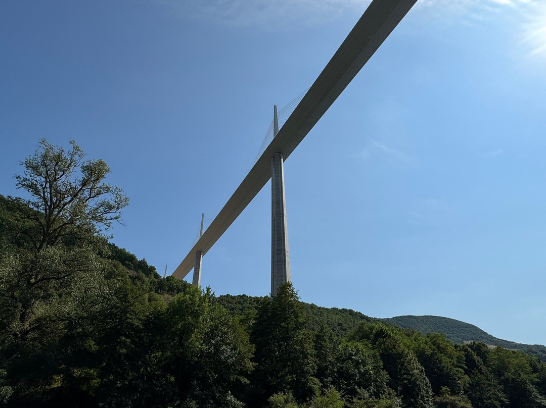 Bateliers du Viaduc-Creissels必去景点