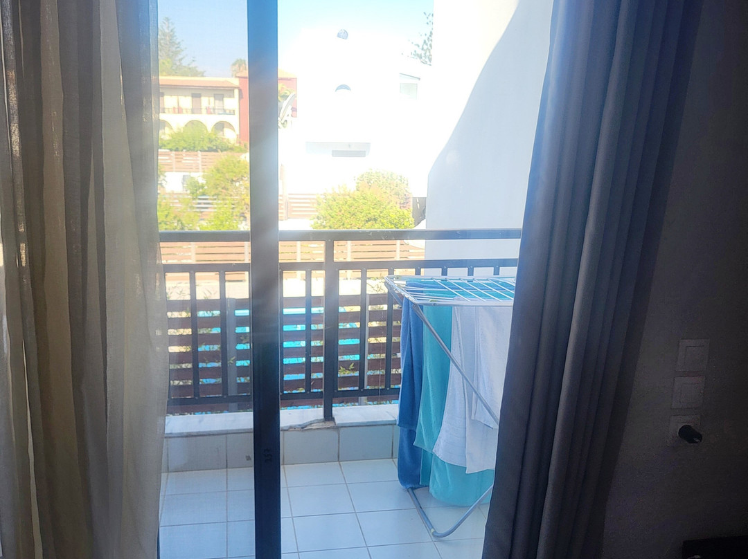 Trefon Hotel Apartments & Family Suites主图