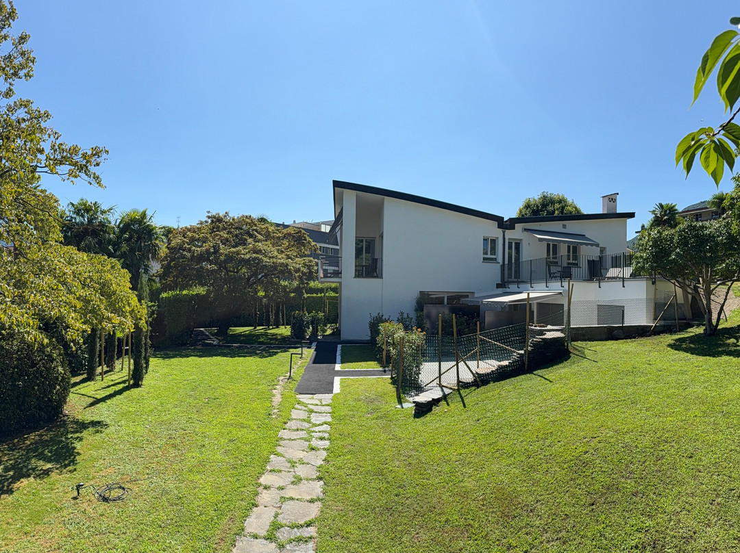 La Villa - Studios & Rooms