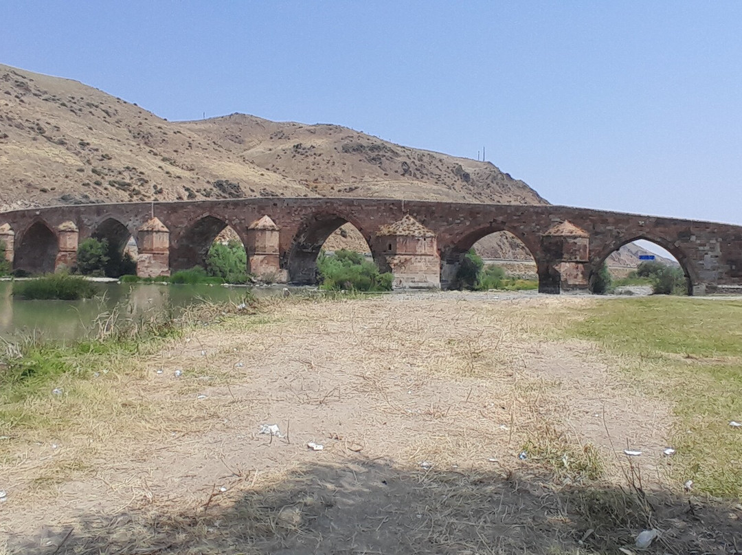 Cobandede Koprusu-Erzurum必去景点