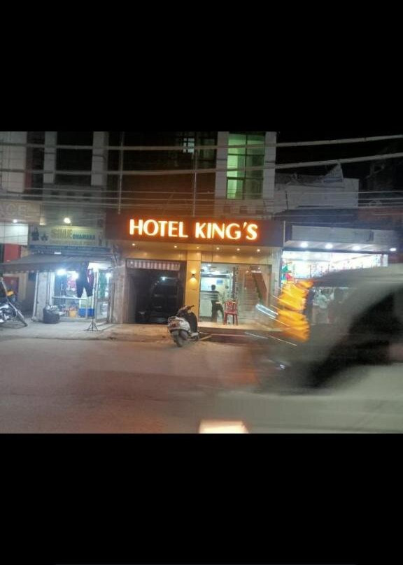 OYO 37721 Hotel Kings