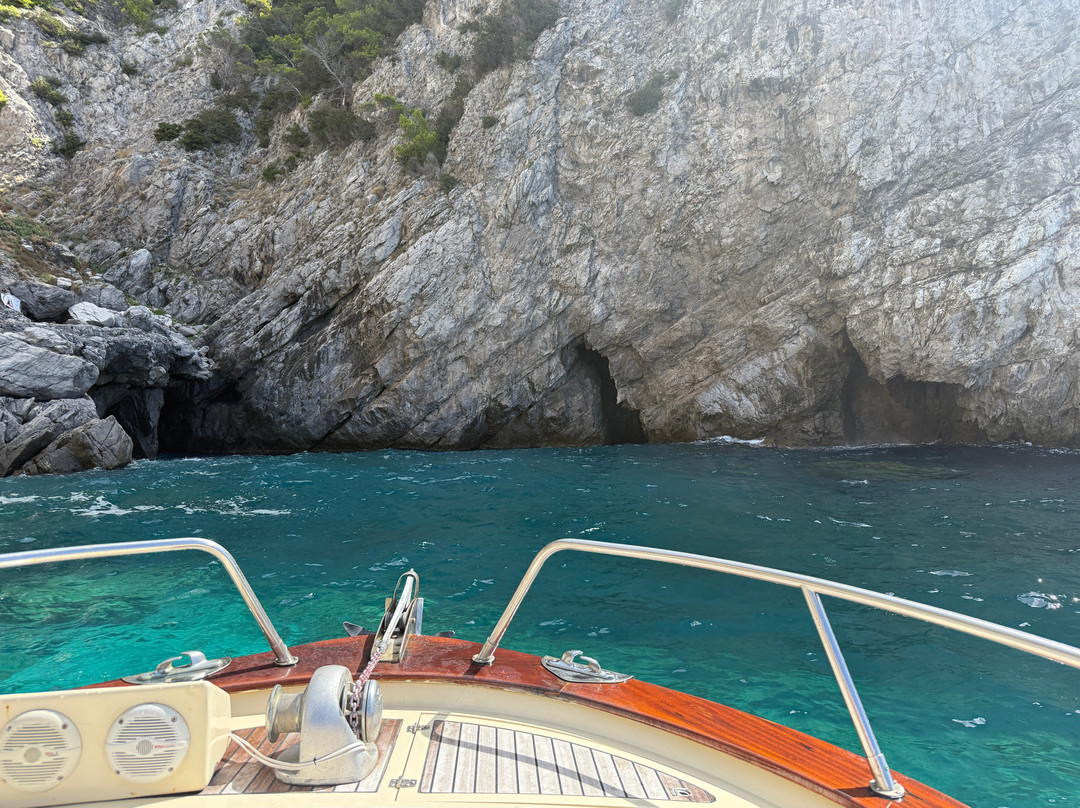 Sea Breeze Charter-索伦托必去景点