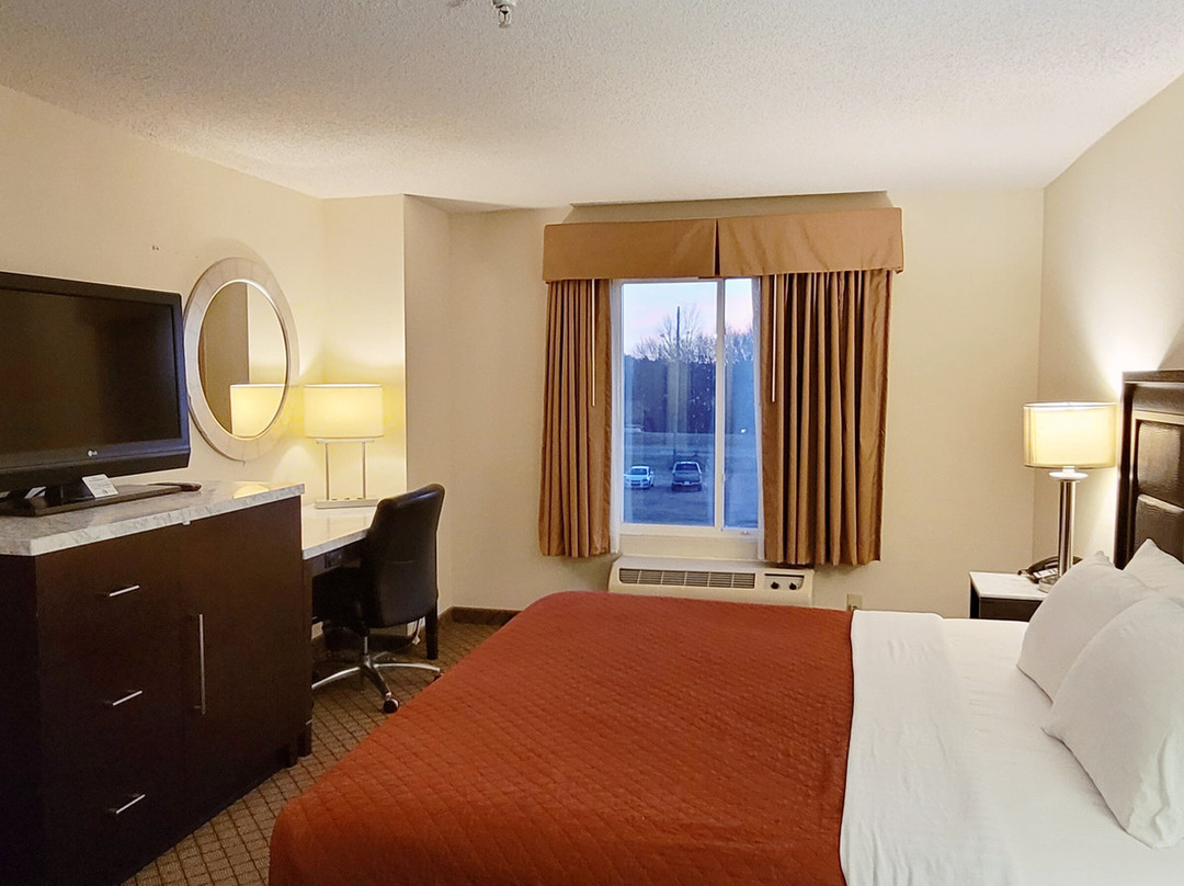 Home Inn & Suites Montgomery主图