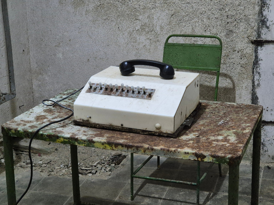 The Cold War Tunnel-吉诺卡斯特必去景点