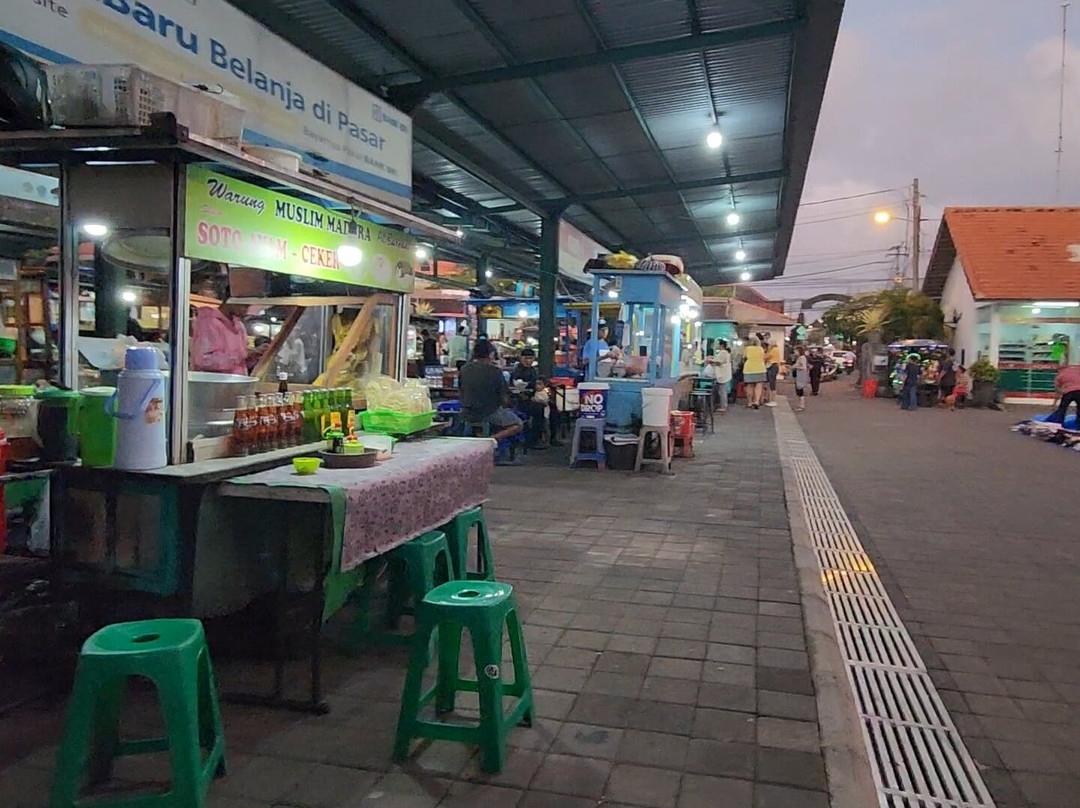 森都海滩市场-沙努尔必去景点