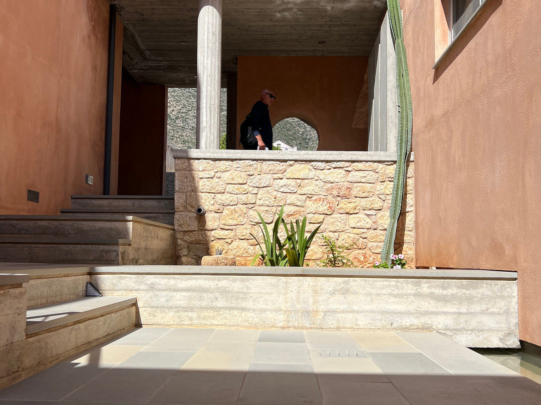 Pasithea Luxury Suites主图