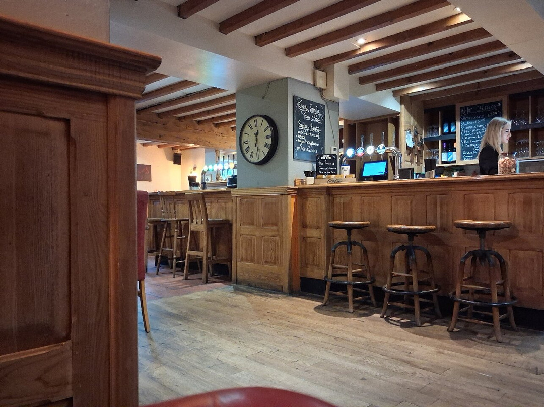 The Thatched Cottage Inn主图