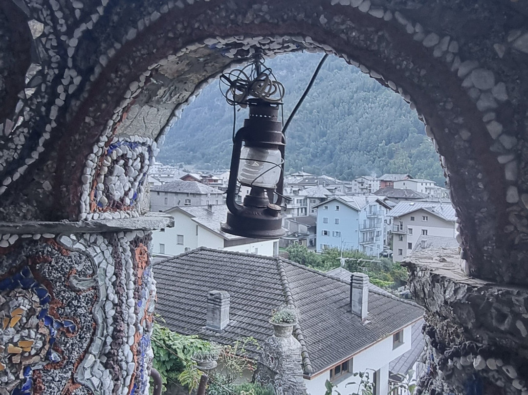 Giardino Roccioso Nicola Di Cesare-Grosio必去景点