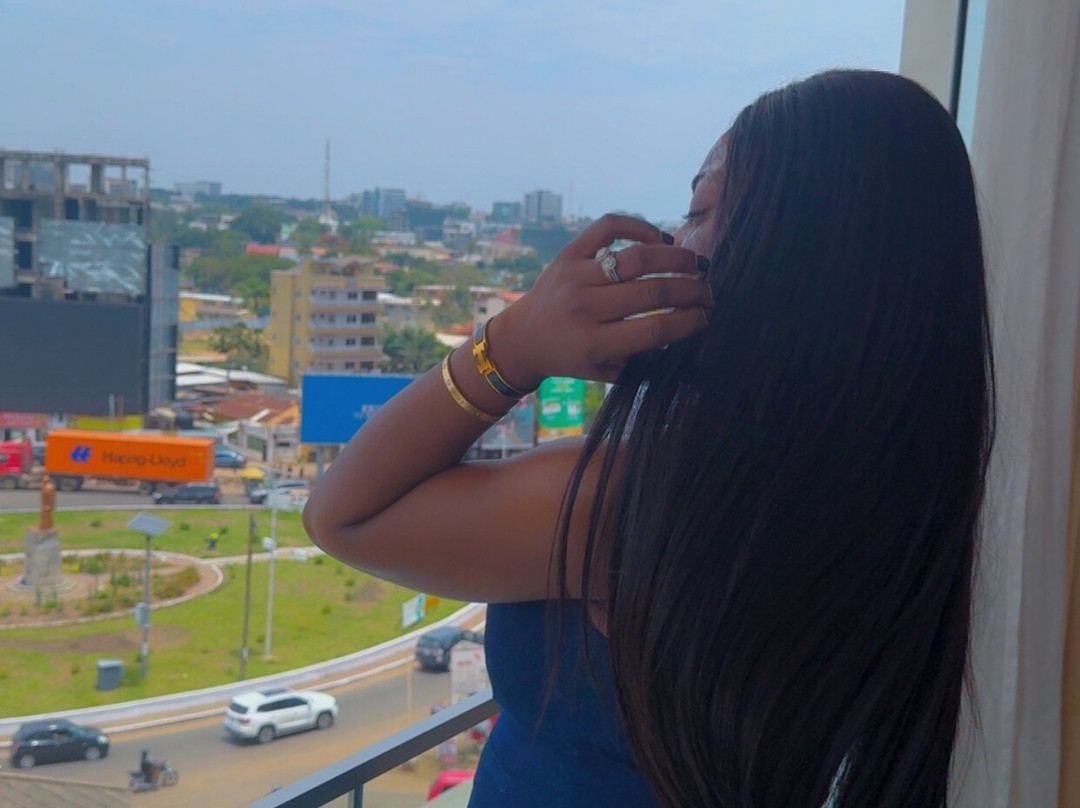 Number One Oxford Street Hotel & Suites主图