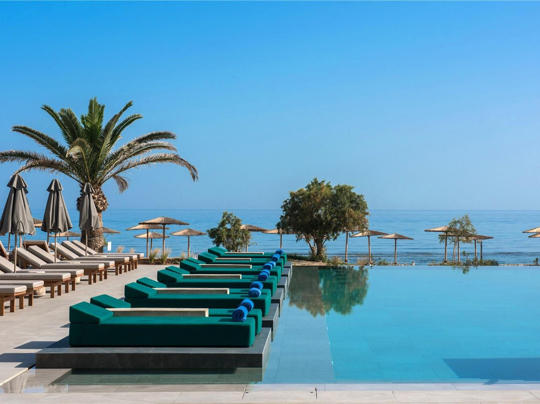 Paralos Kosta Alímia