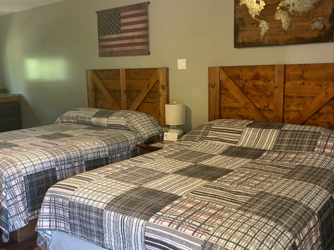 Timber Pointe Resort主图