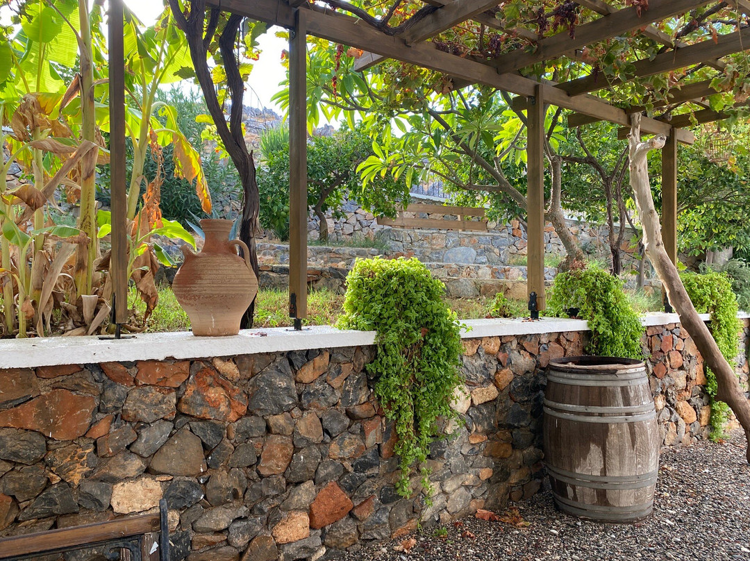 Caesars Gardens Hotel & Spa主图