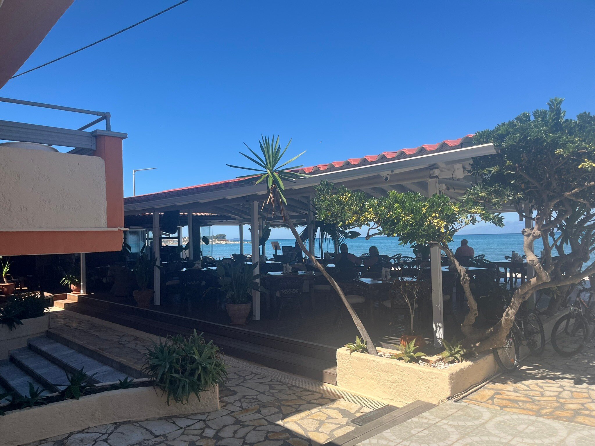 Ninos On The Beach Hotel-官方