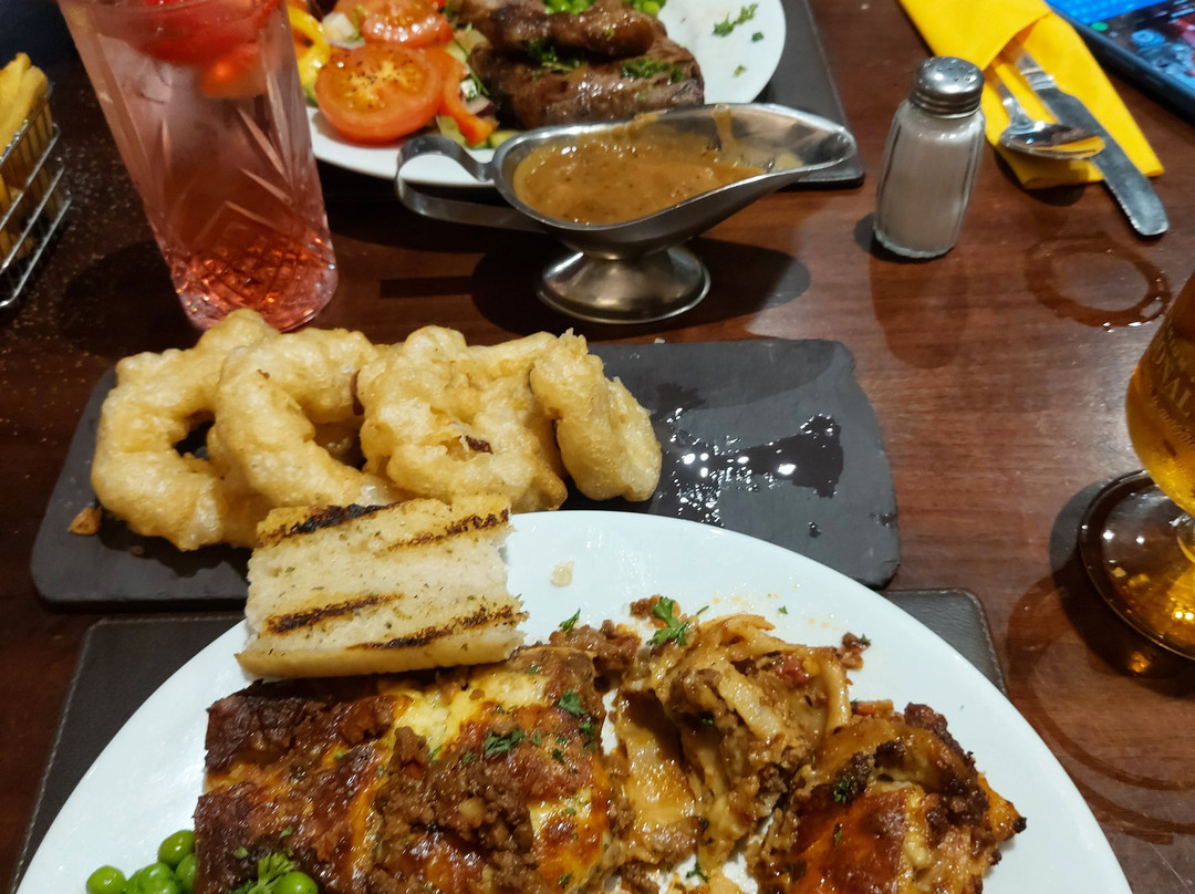Blanco's Hotel & Restaurant主图