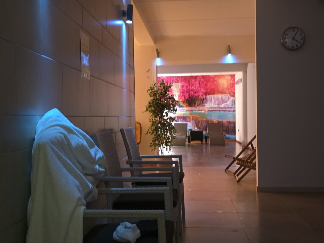 勒托瑞酒店主图