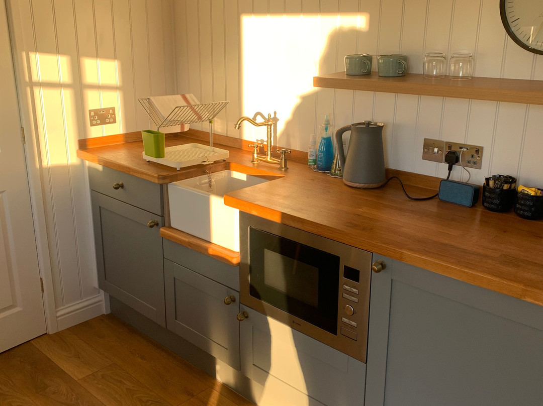 Somerleyton Meadows主图