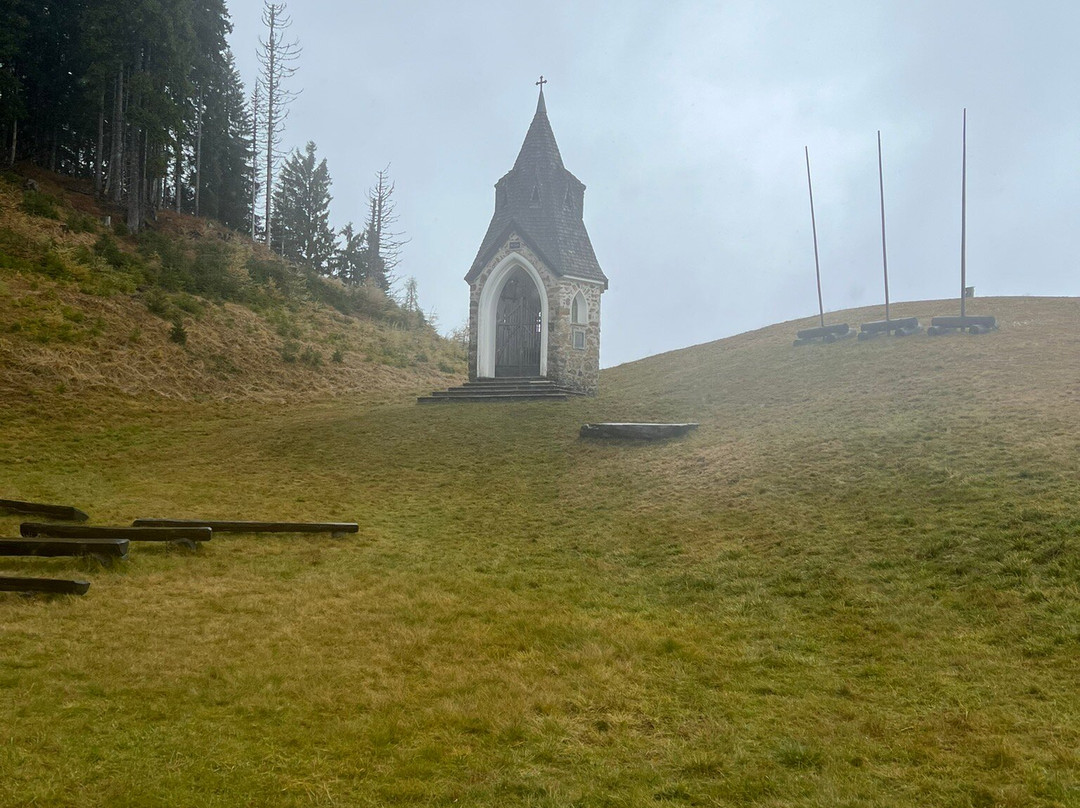 Malga Rauna E Cappella Zita-马尔博尔盖托瓦尔布鲁纳必去景点