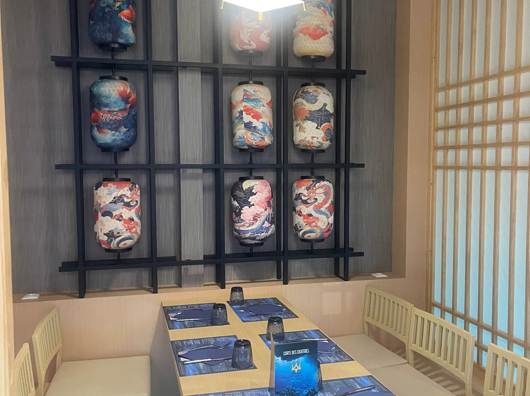 Atlantis. Restaurant Cuisine Du Monde