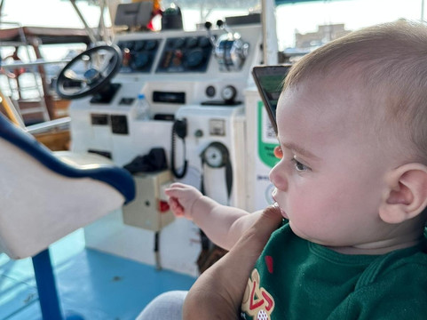 Yellow Glass Bottom Boat-帕福斯必去景点