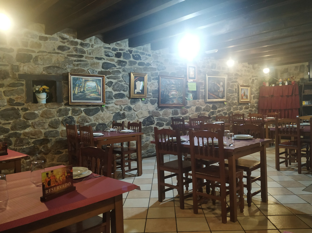 Bueida酒店住宿-Hotel Restaurante El Reundu