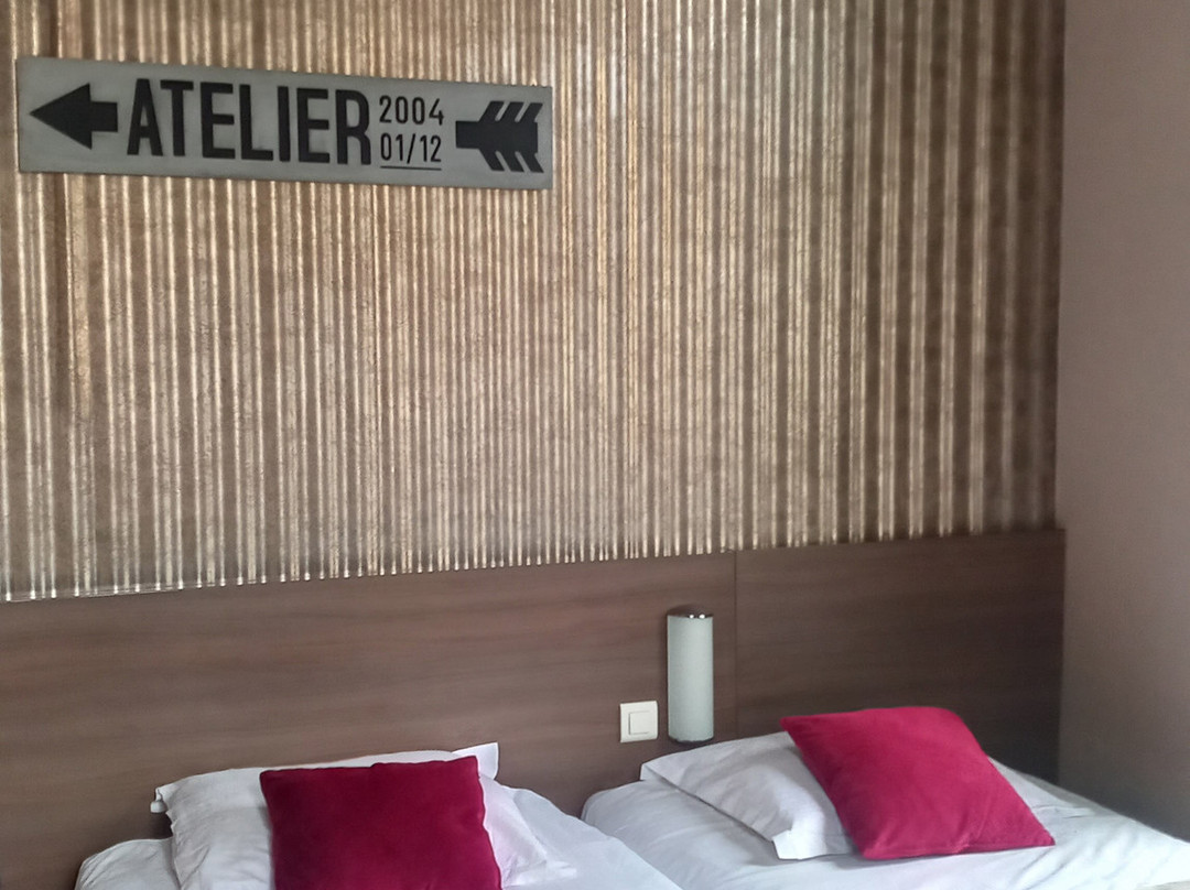 亚历山德拉酒店主图