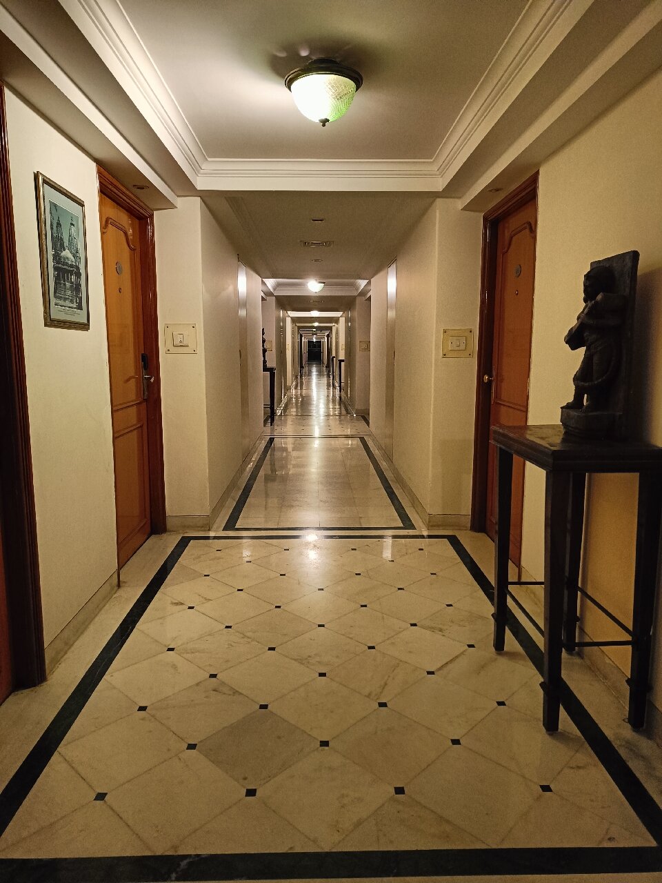 夏德哈萨诺瓦波蒂酒店-官方