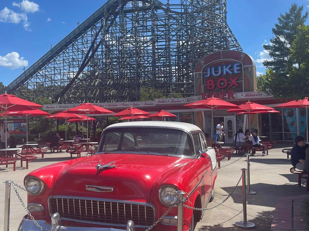 帝王之城游乐园-多斯韦尔必去景点