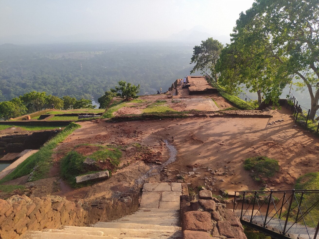 Lion Rock-锡吉里亚必去景点