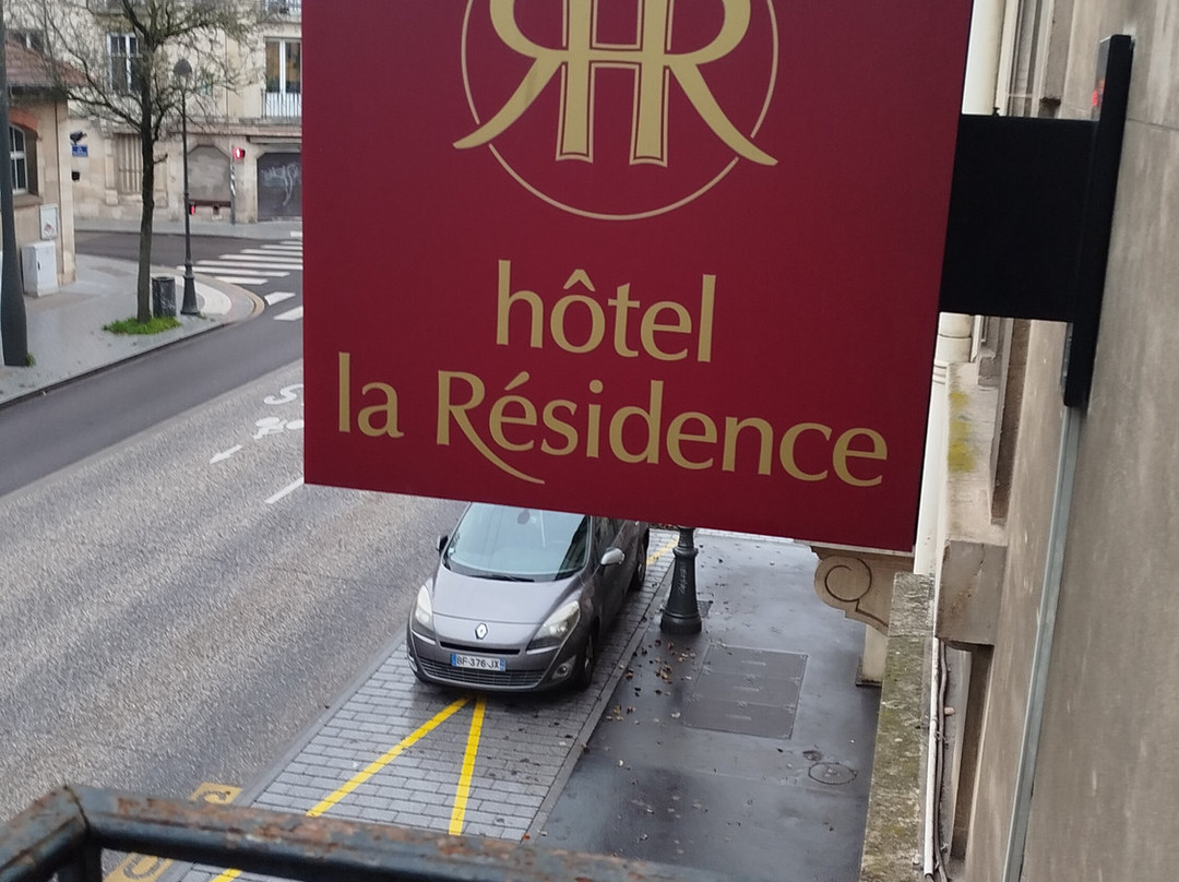 雷斯当斯酒店主图