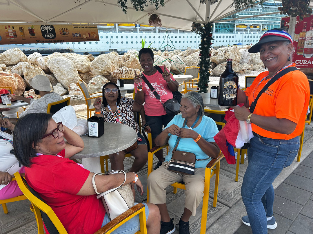 Aida Travel Services-威廉斯塔德必去景点