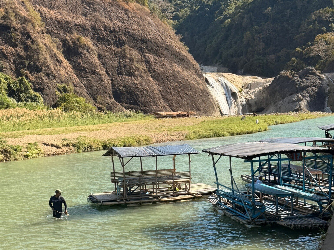 Pinsal Falls-Ilocos Sur Province必去景点