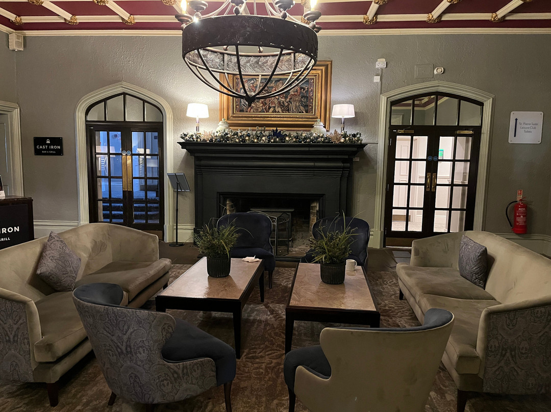 St. Pierre Golf & Country Club-切普斯托必去景点