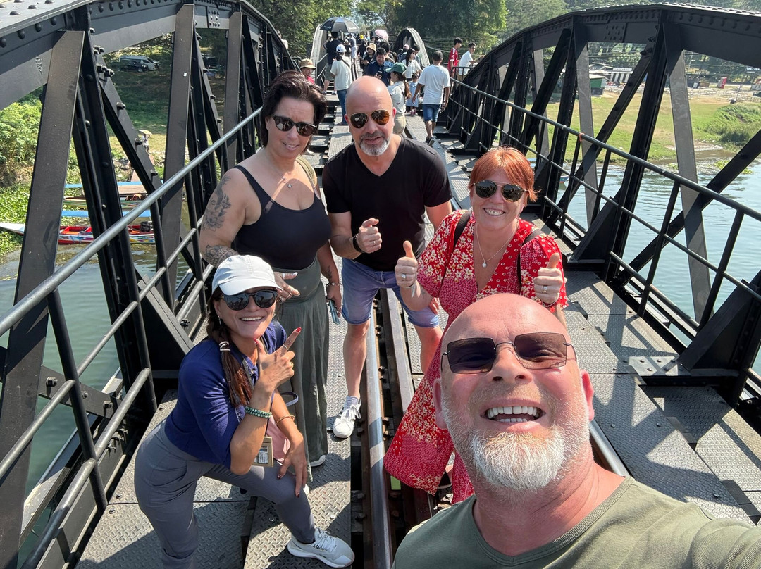 DeeDee Tours-北碧必去景点