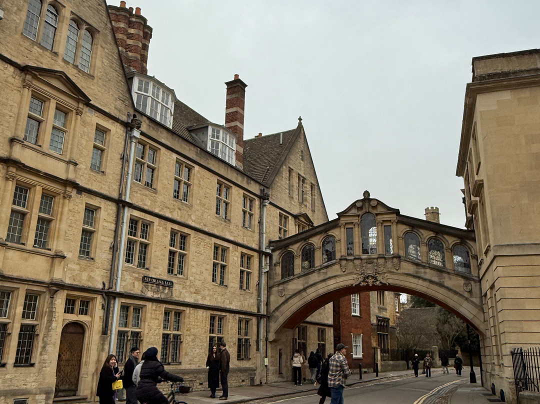 拉德克里夫图书馆-牛津必去景点