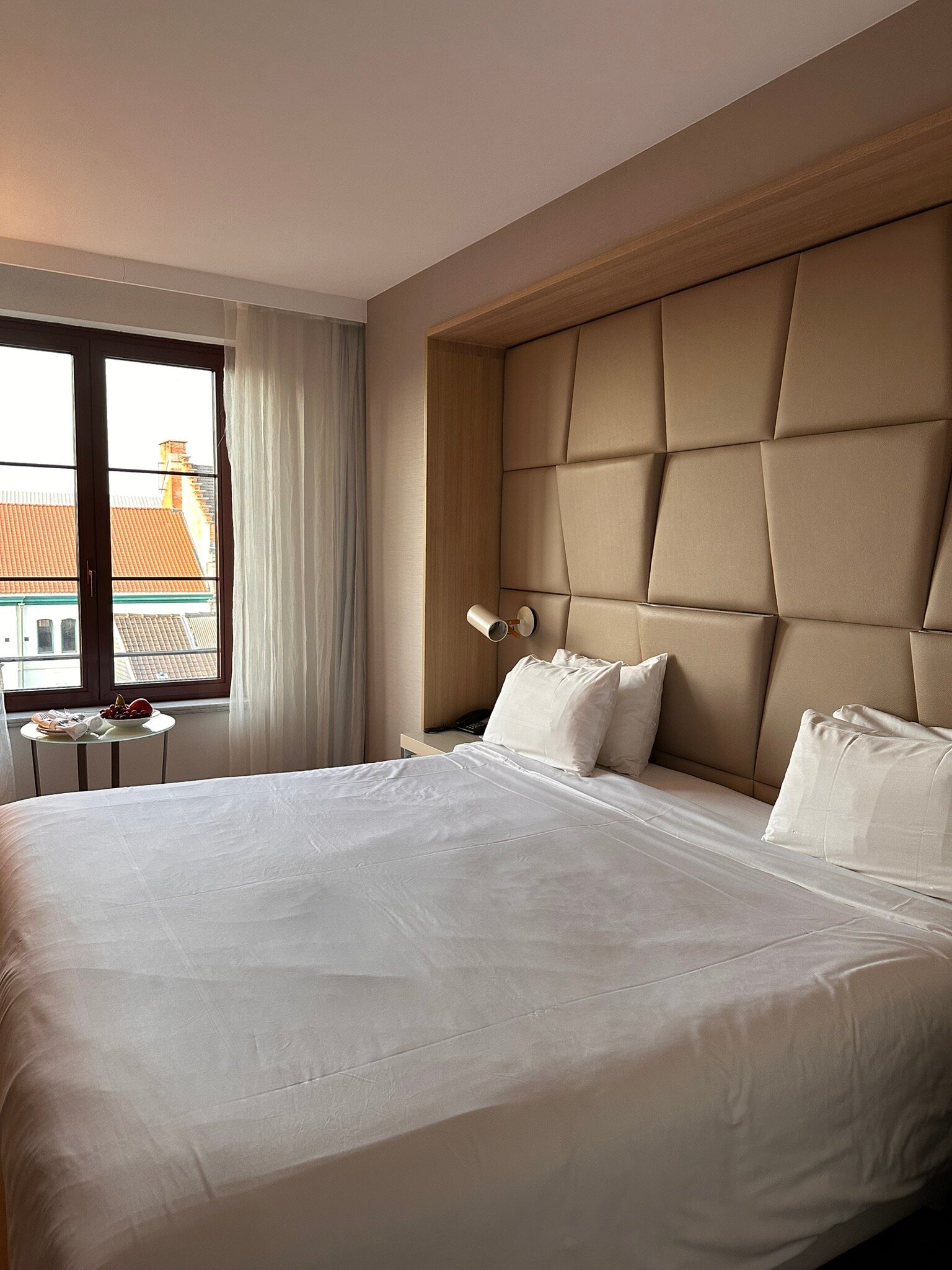 NH萨布隆大酒店-官方