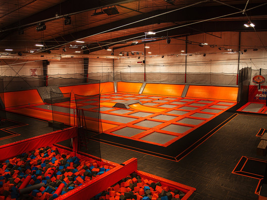 Air Madness Trampoline Park-Harrisburg必去景点