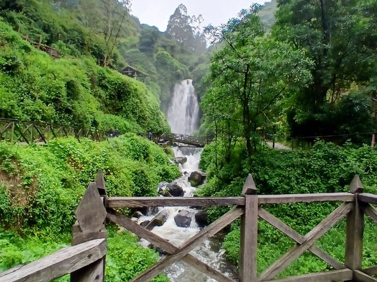 Cascada de  Peguche-Peguche必去景点