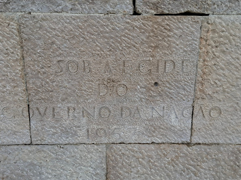 Praça da República-Caldas da Rainha必去景点