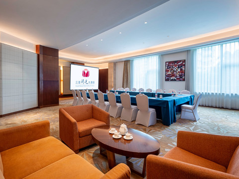 三亚阳光大酒店主图