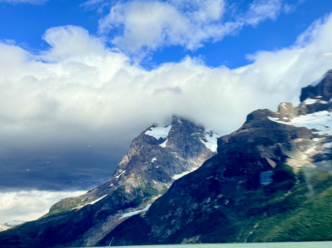 Serrano Glacier-百内国家公园必去景点