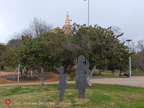 Parque De Los Pueblos de América-莫特里尔必去景点