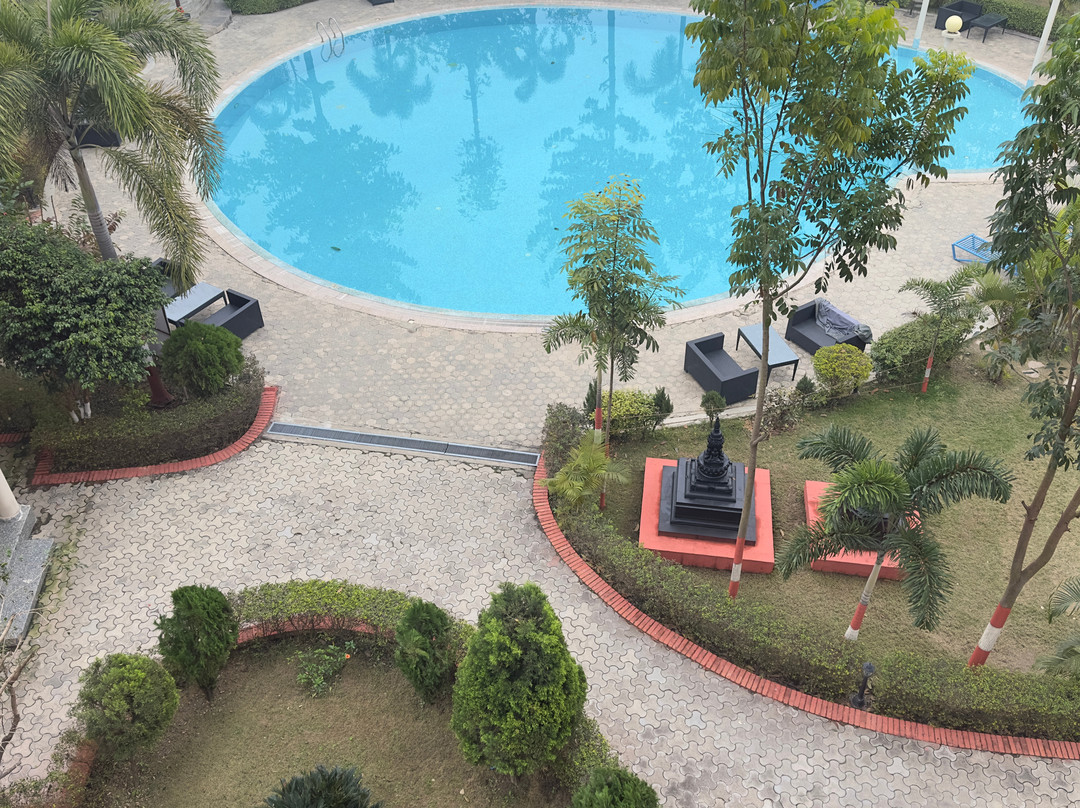 中央广场酒店主图